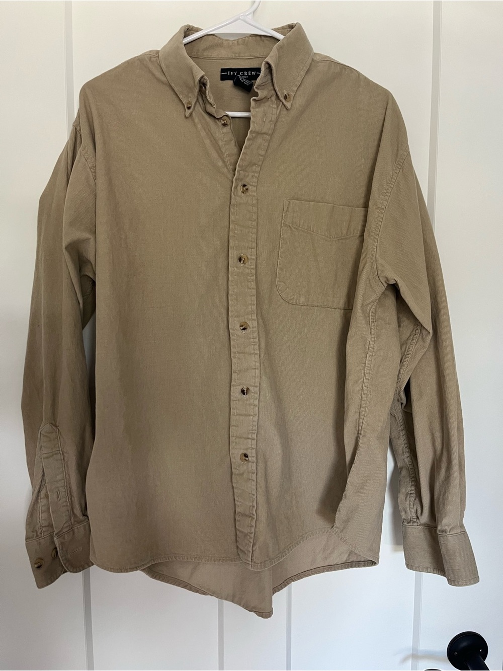 VTG 90s  Ivy Crew Tan Corduroy Button Down Shirt (L)